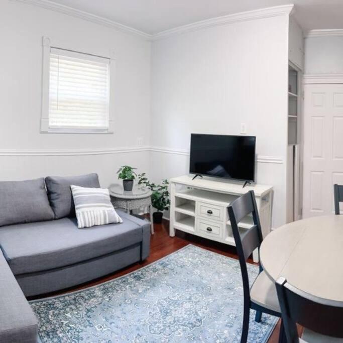 Historic Peaceful Apartment New Haven Exterior foto